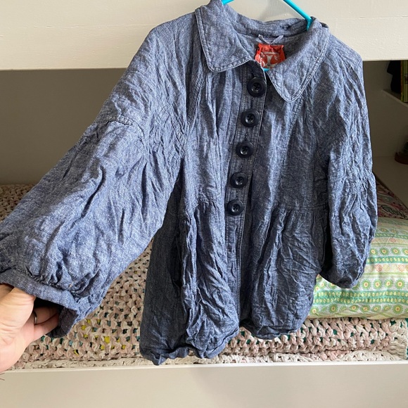 Free People linen baby doll jacket. - Picture 2 of 5